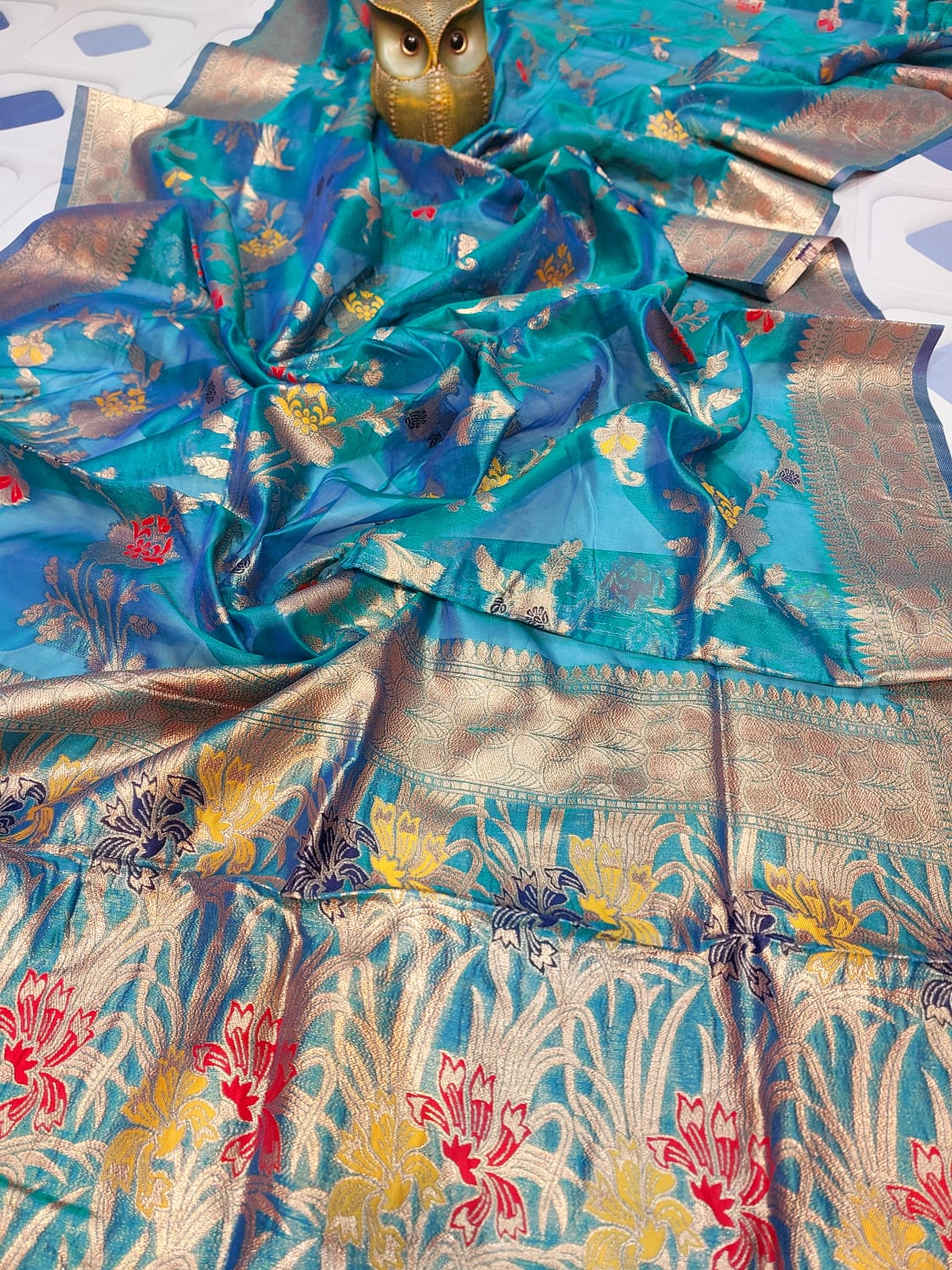 Lite weight party wear transparent pure minakari orghanga Silk