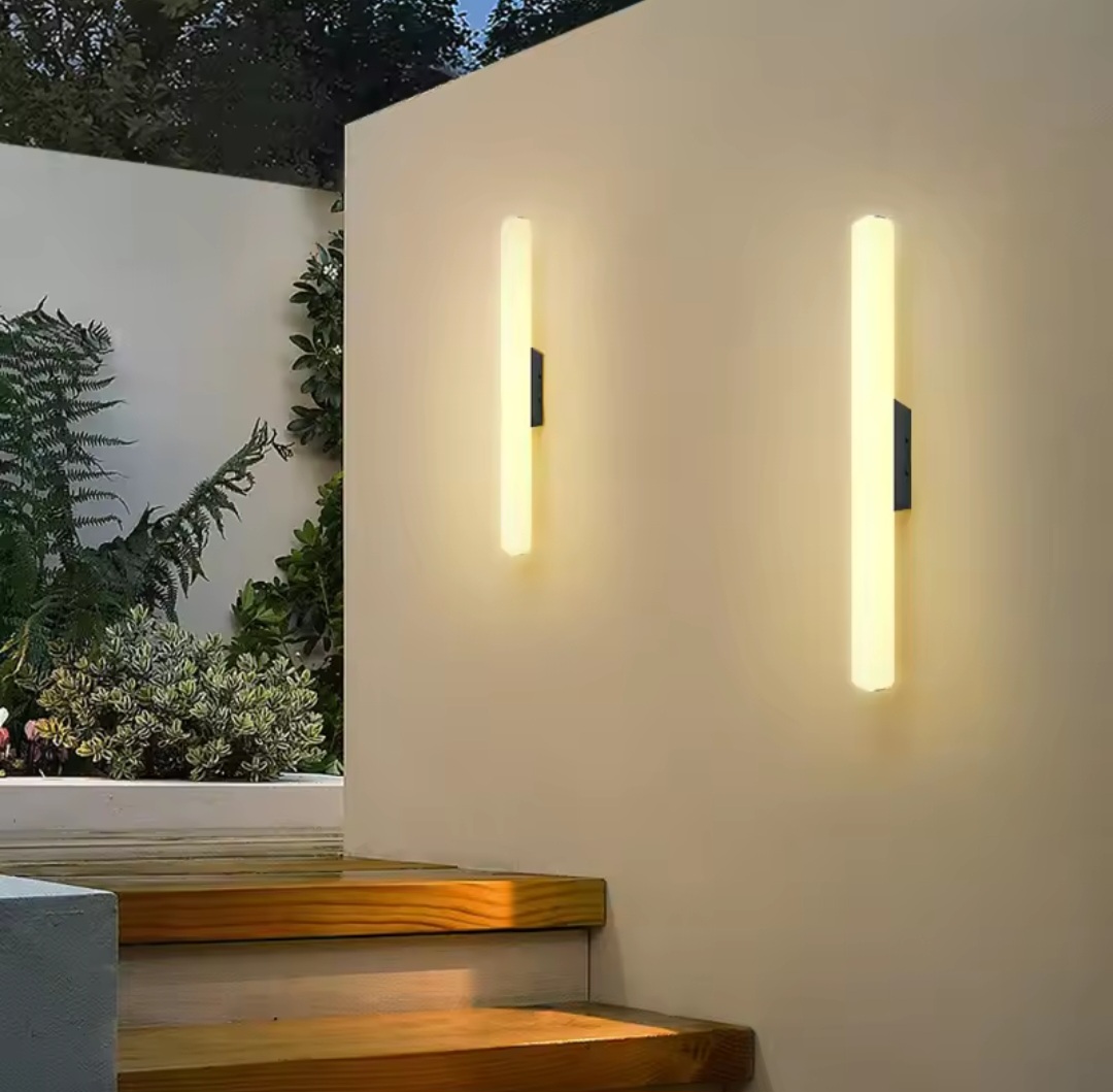Modern Outdoor Wall Light