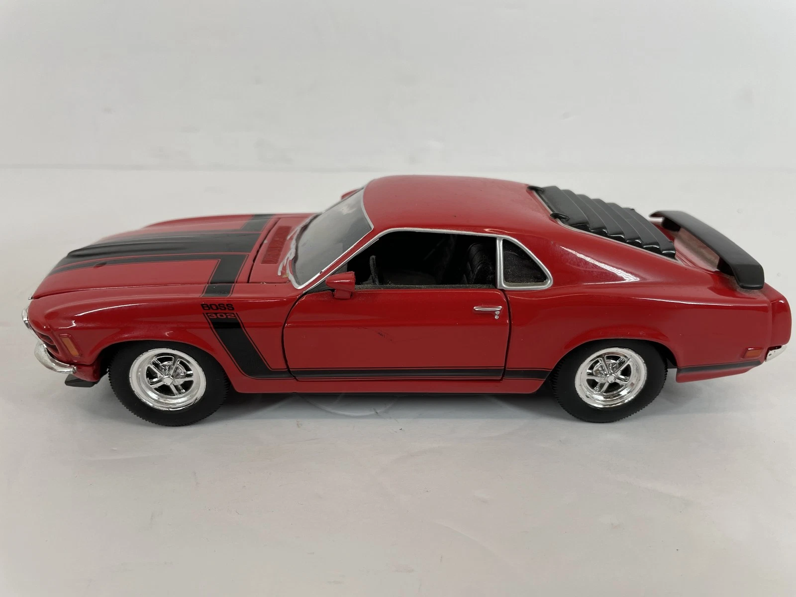 Diecast 1970 Red Ford Mustang Welly 1/24 New