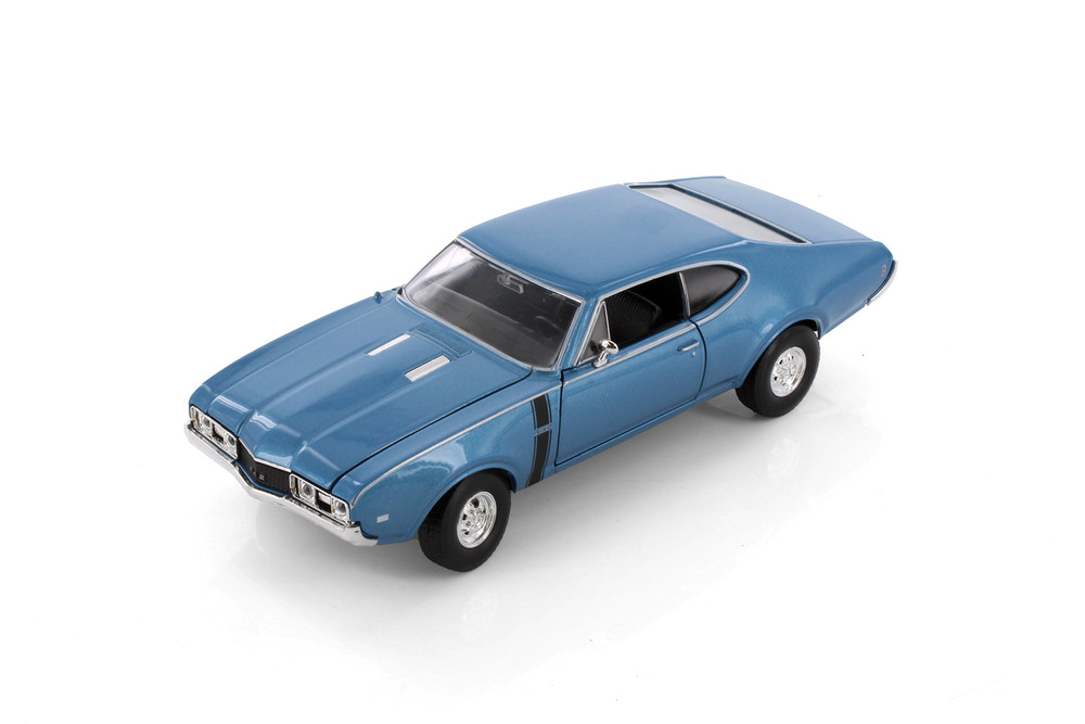 Diecast 1968 Blue Oldsmobile 442 Welly 1/24 New