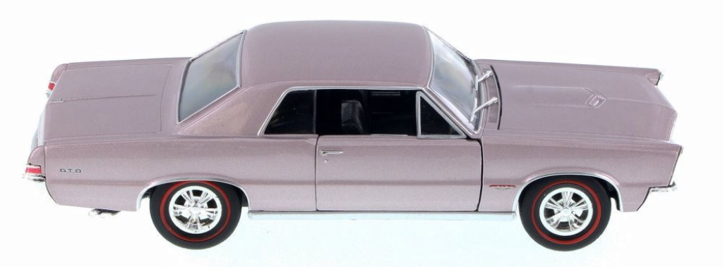 Lavender 1965 Pontiac GTO Diecast Car 1/24 Welly New