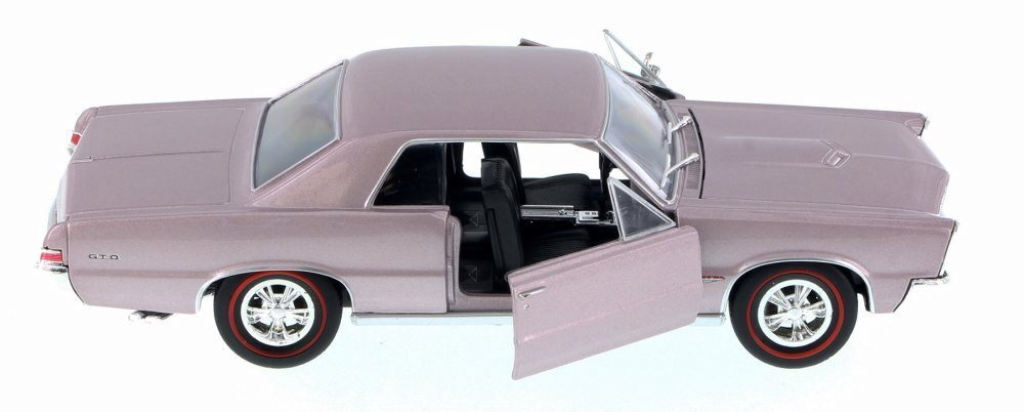 Lavender 1965 Pontiac GTO Diecast Car 1/24 Welly New