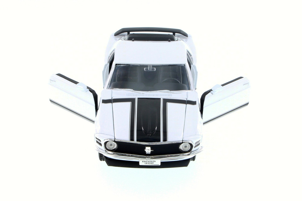Diecast 1970 White Ford Mustang Welly 1/24 New