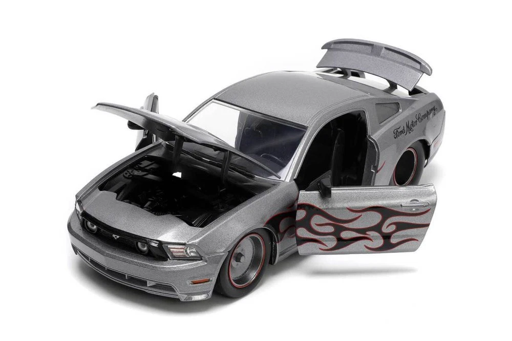 2010 Silver Mustang GT Diecast Jada 1/24 New