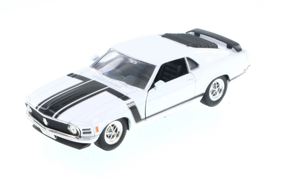 Diecast 1970 White Ford Mustang Welly 1/24 New