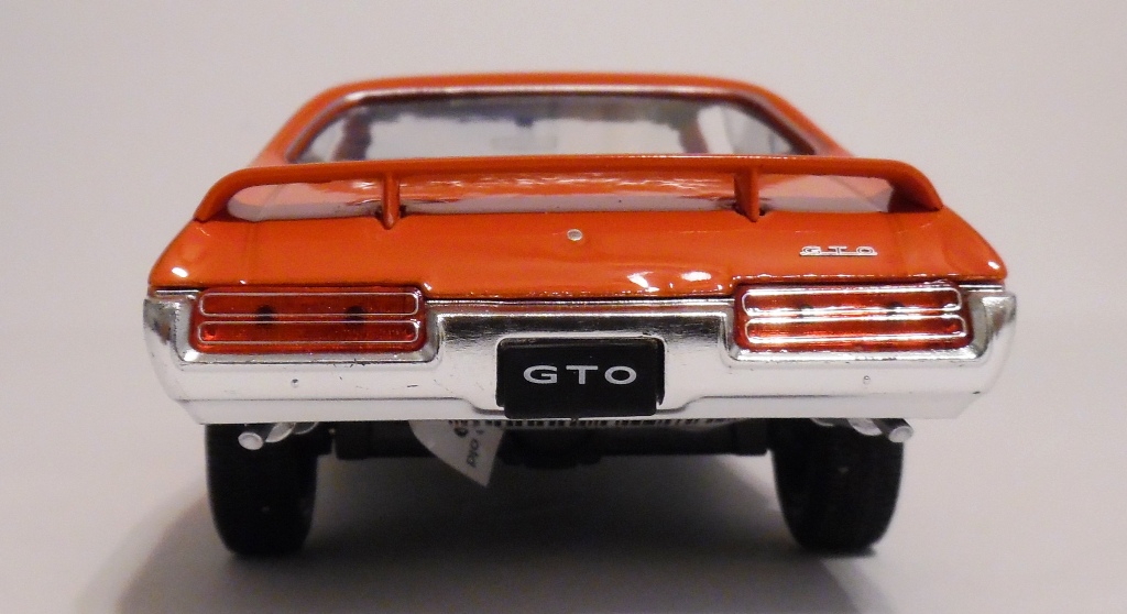Diecast Orange 1969 Pontiac GTO 1/24 Welly New