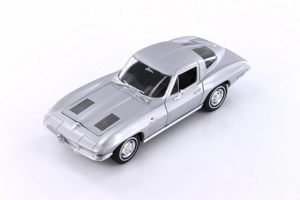 Diecast 1963 Silver Chevy Corvette Welly 1/24 New