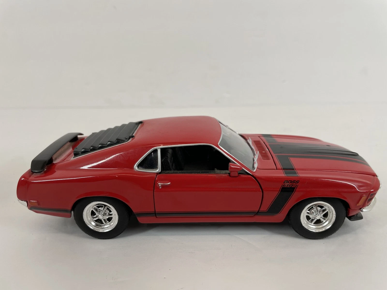 Diecast 1970 Red Ford Mustang Welly 1/24 New