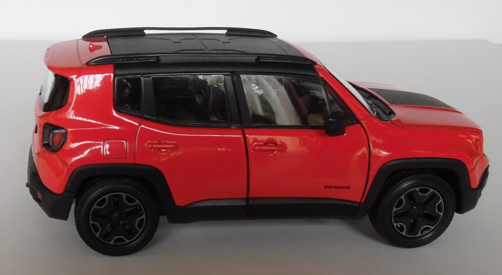 Red Diecast 2022 Jeep Renegade Trailhawk 1/24 Welly New