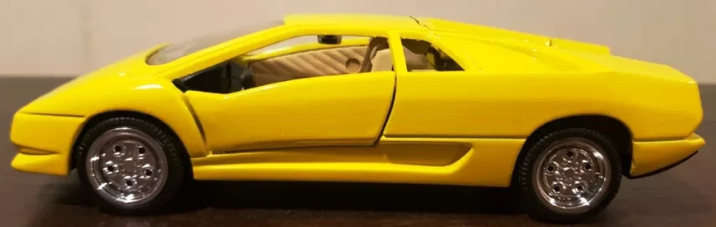 Yellow Lamborghini Diablo Diecast Car 1/24 Sunnyside New