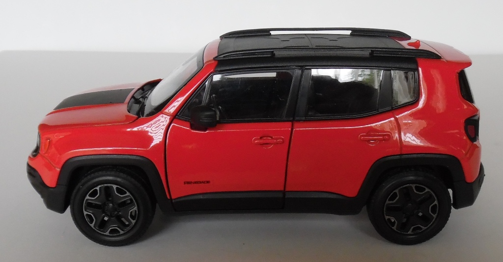 Red Diecast 2022 Jeep Renegade Trailhawk 1/24 Welly New