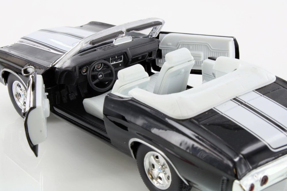 Diecast 1971 Black Chevy Chevelle SS 454 Welly 1/24 New