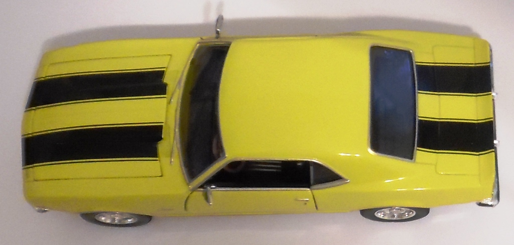 Diecast 1970 Yellow Buick GSX 1/24 Welly New