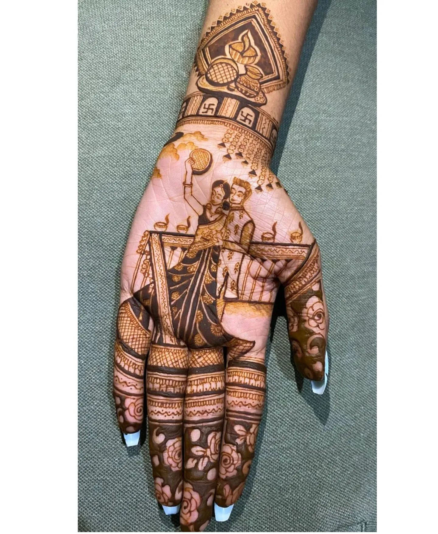 Karwa Chauth Mehndi Design 