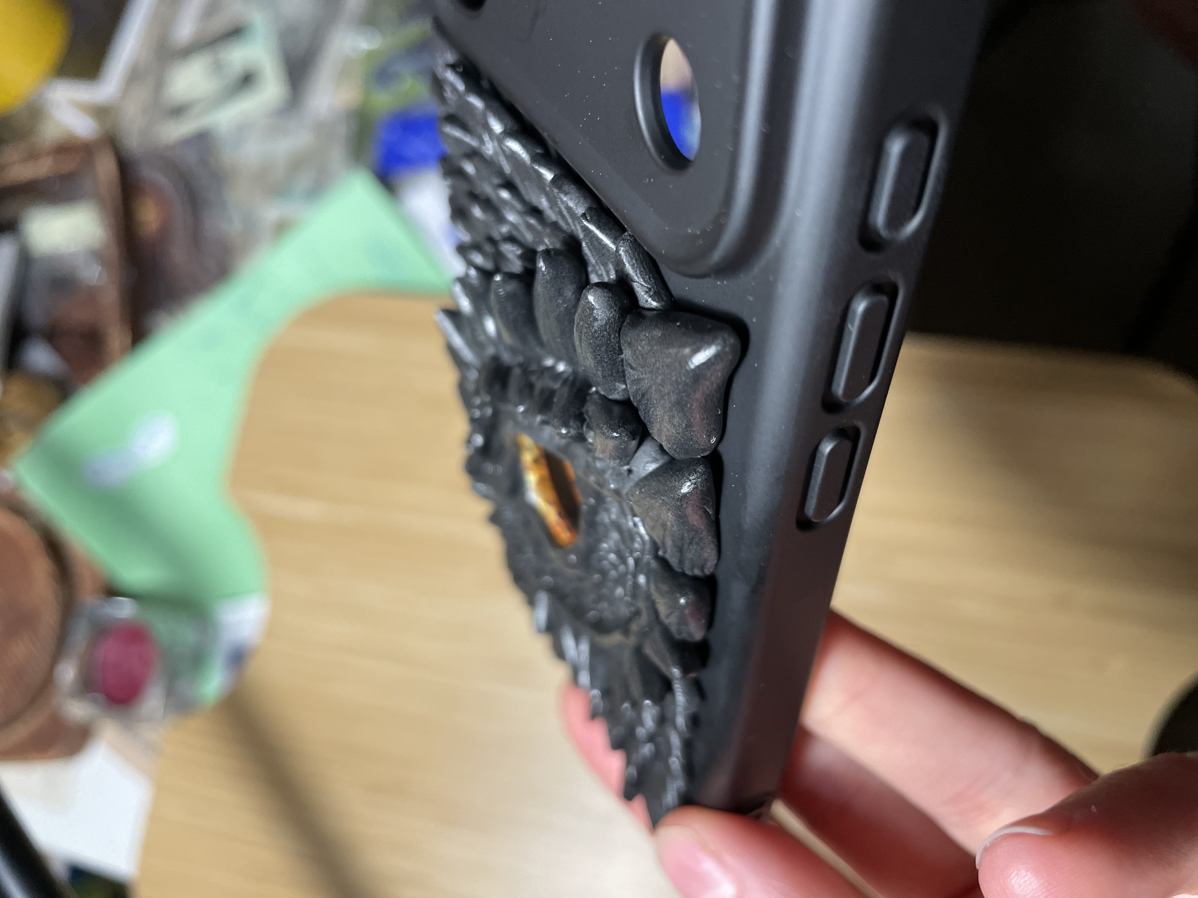 iPhone 17 Pro Dragon eye case