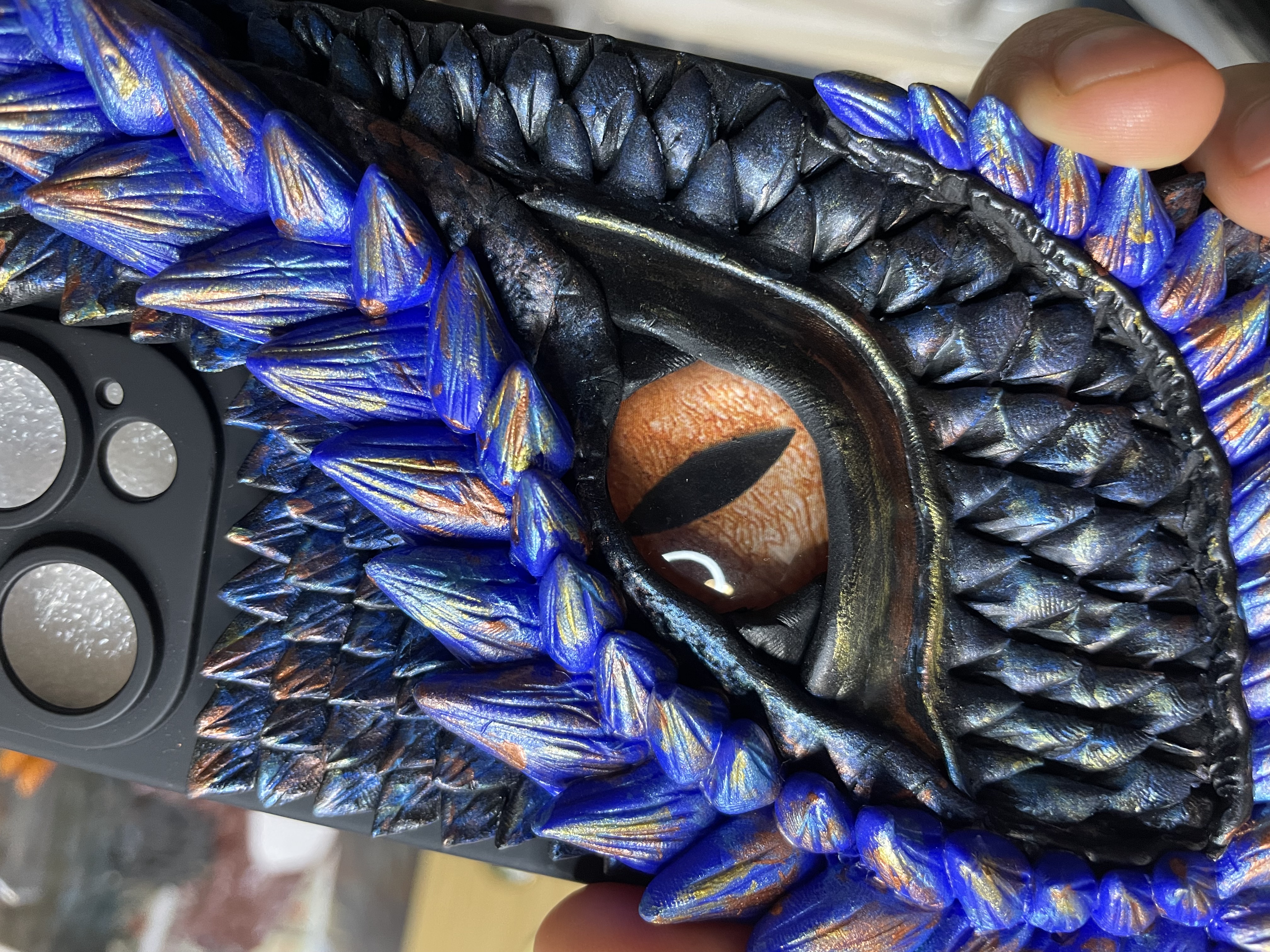 iPhone 14/15/16 ProMax Dragon eye case