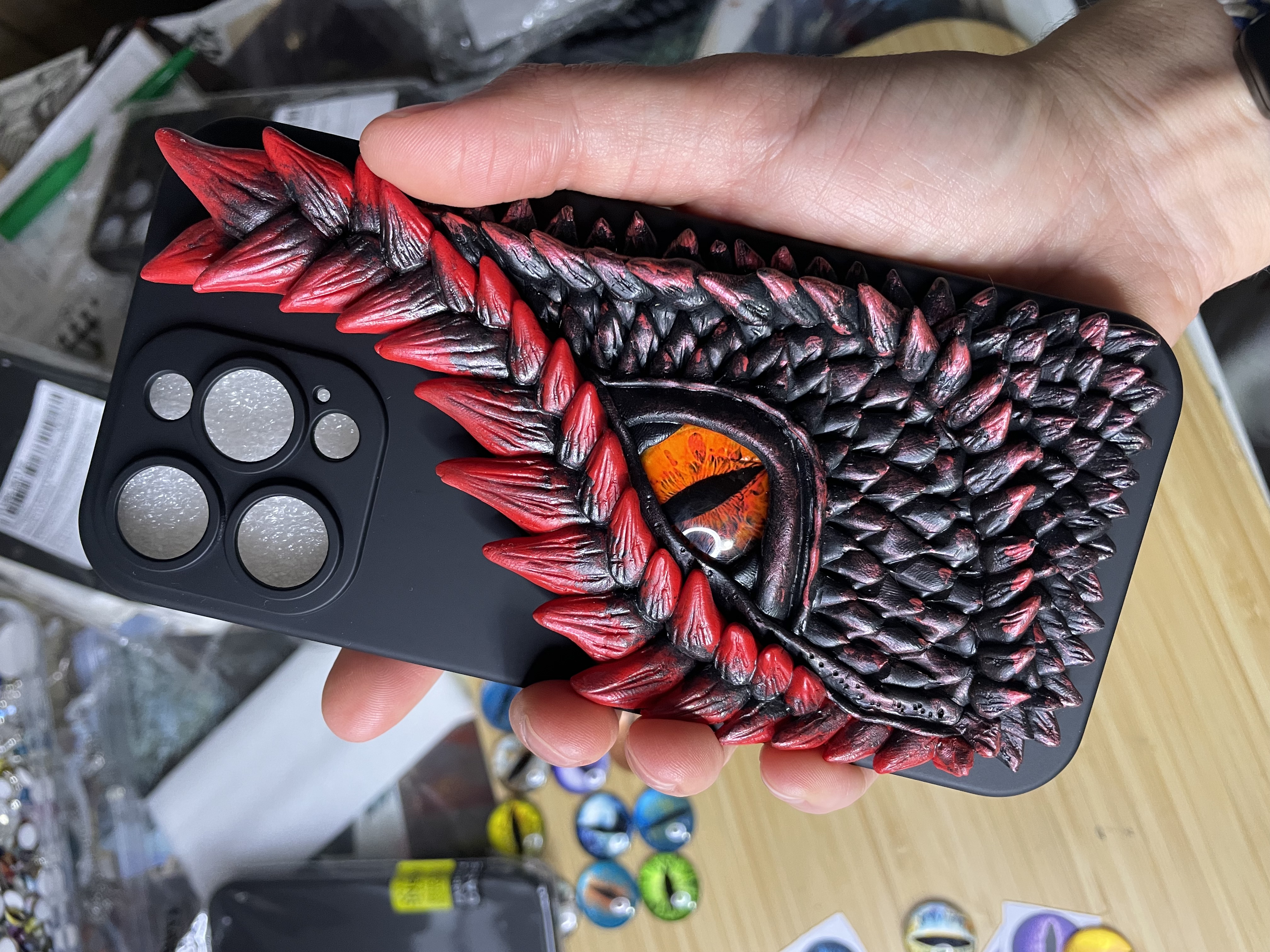 iPhone 14/15/16 ProMax Dragon eye case