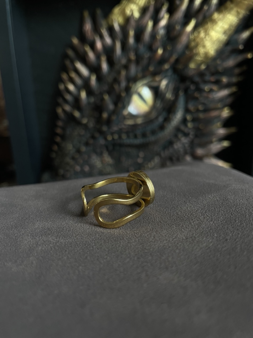 Small Dragon Eye Ring