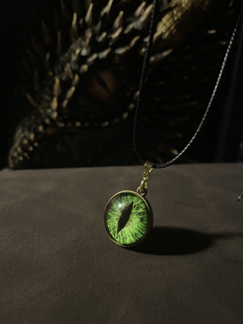 Double-sided Dragon Eye Pendant Necklace