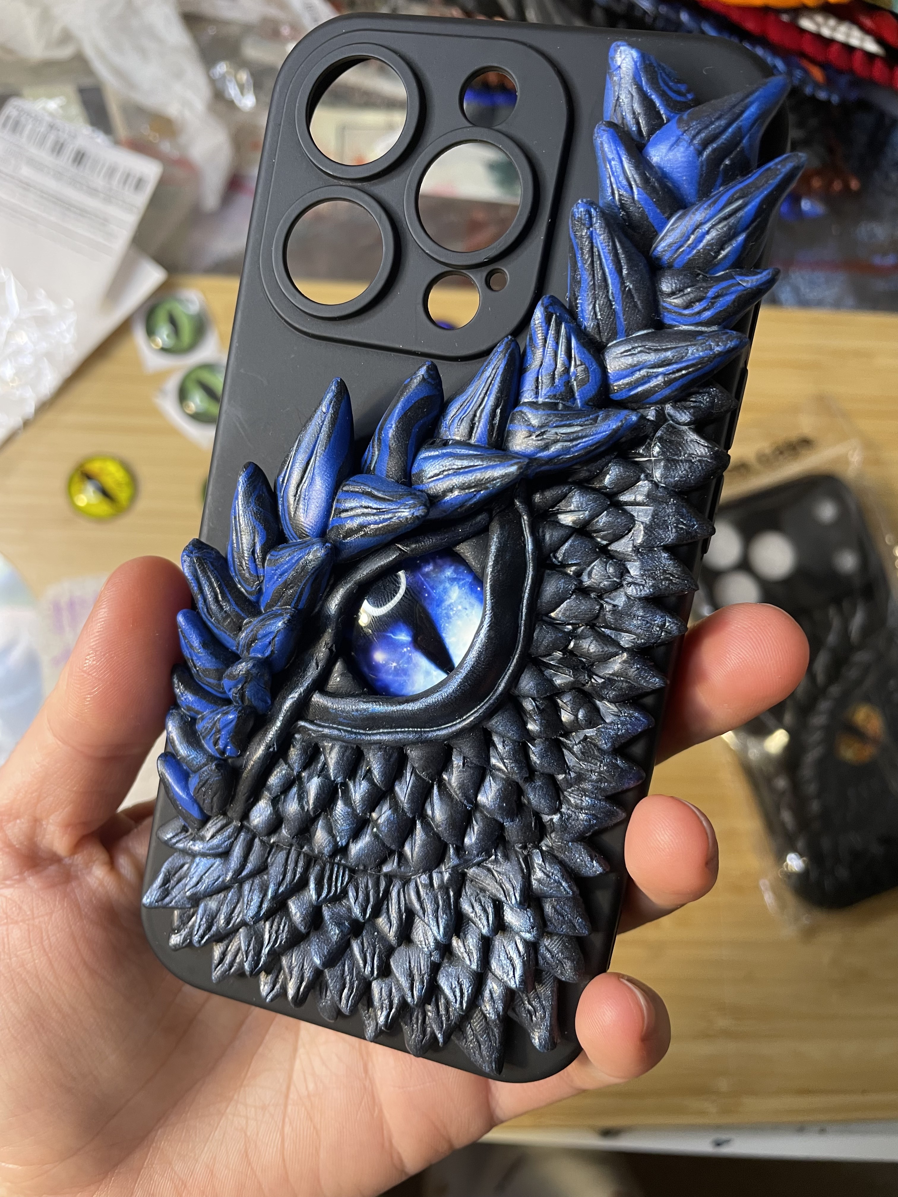 iPhone 14/15/16 Pro Dragon Eye Phone Case