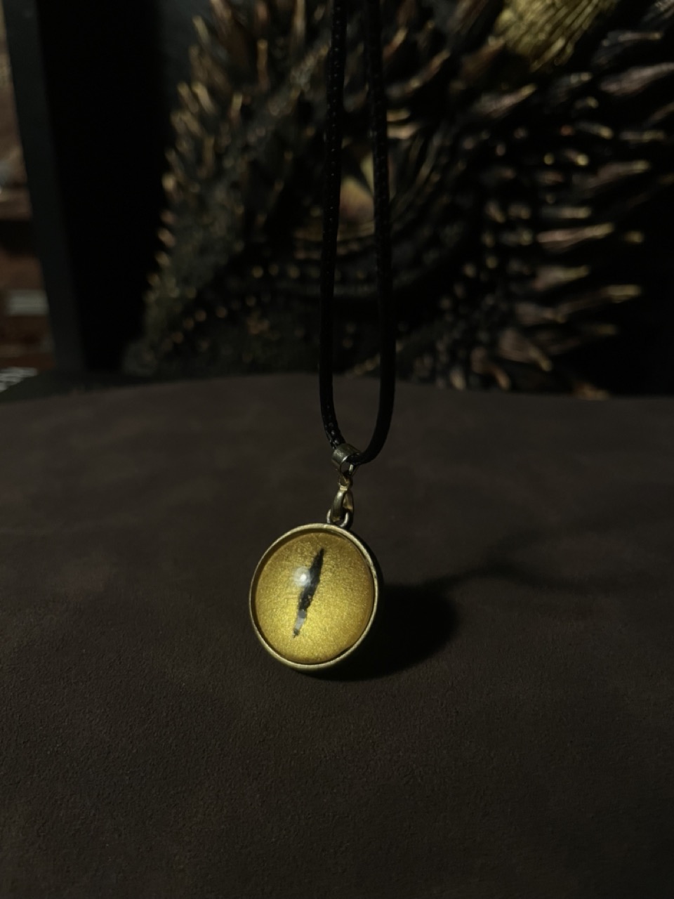 Double-sided Dragon Eye Pendant Necklace