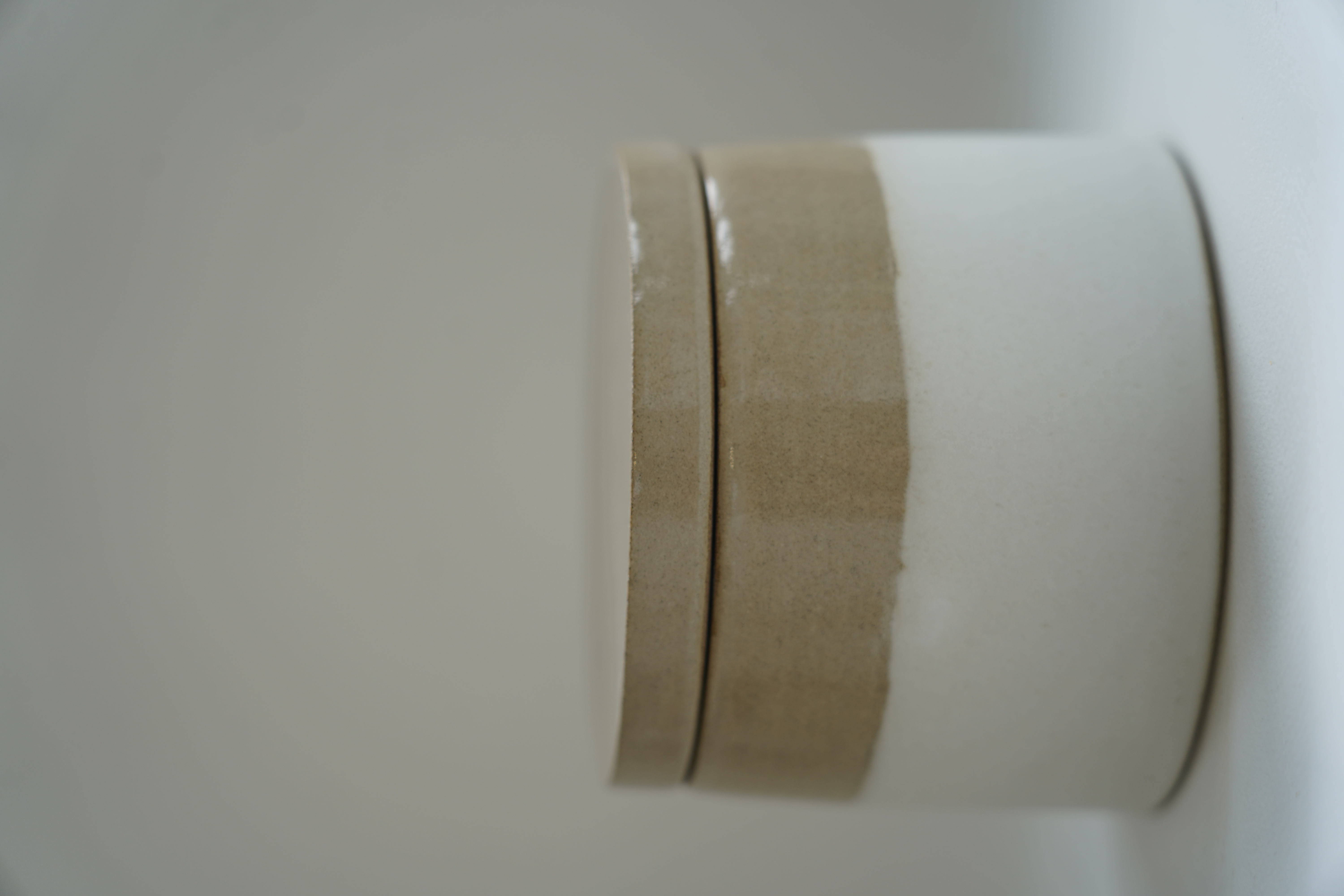Beurrier à eau Beige et Blanc