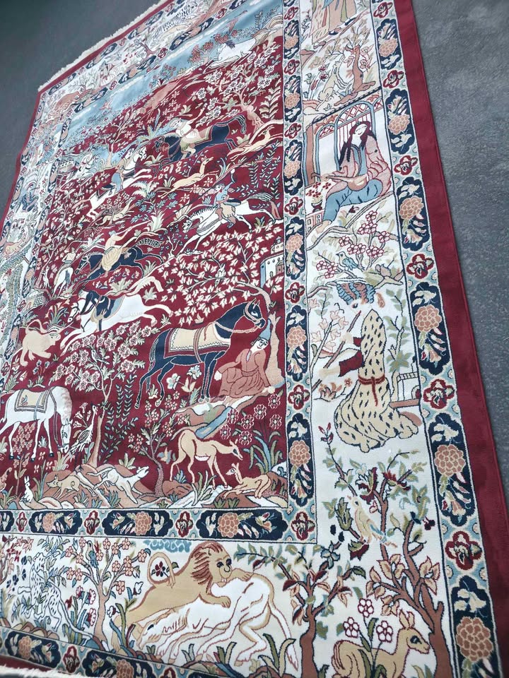 Nain Collection - Persian Style Area Rug Burgundy