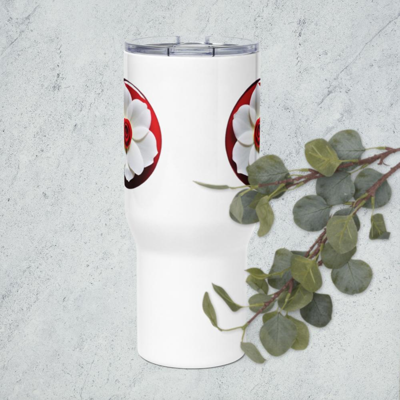 Travel mug with a handle