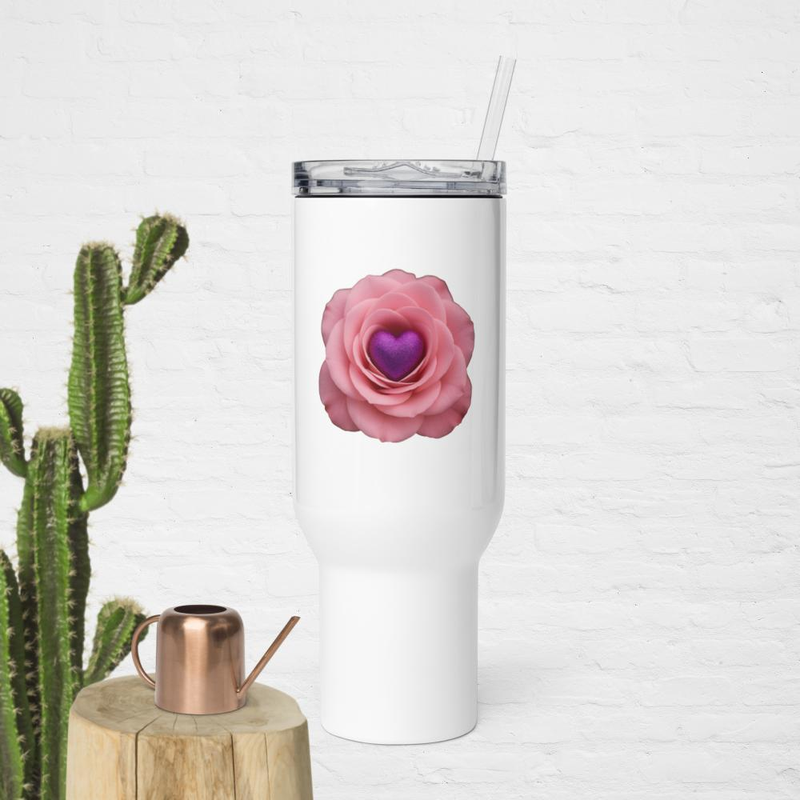 Travel mug with a handle