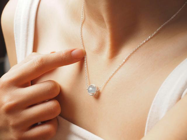Elegant Moonstone Necklace