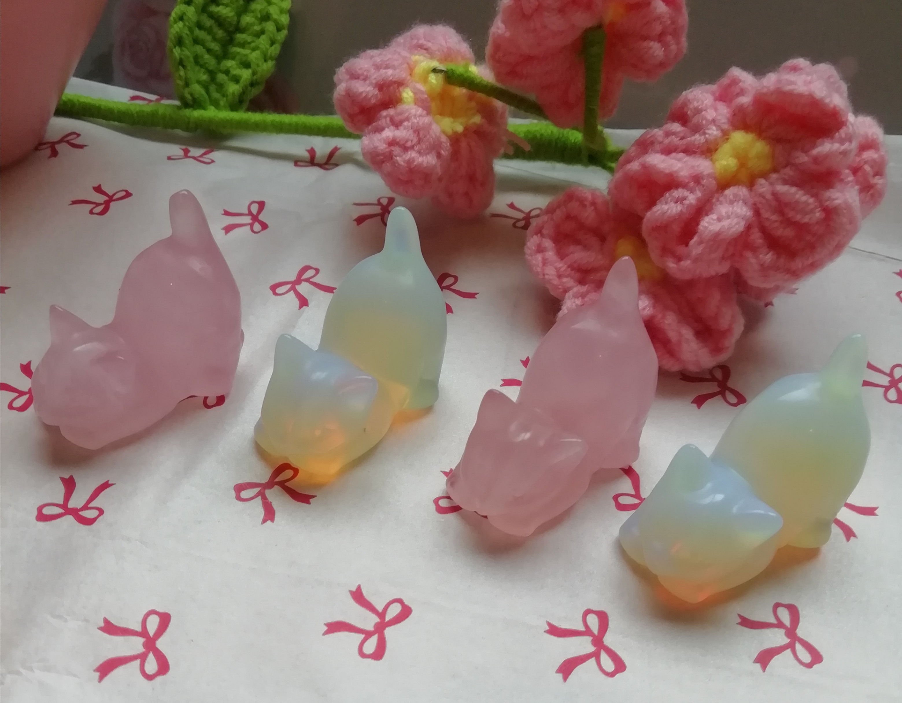  Cat Figurines