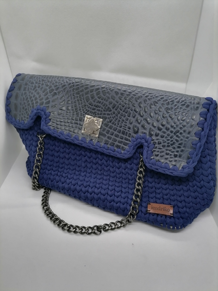 Sac avec chaine