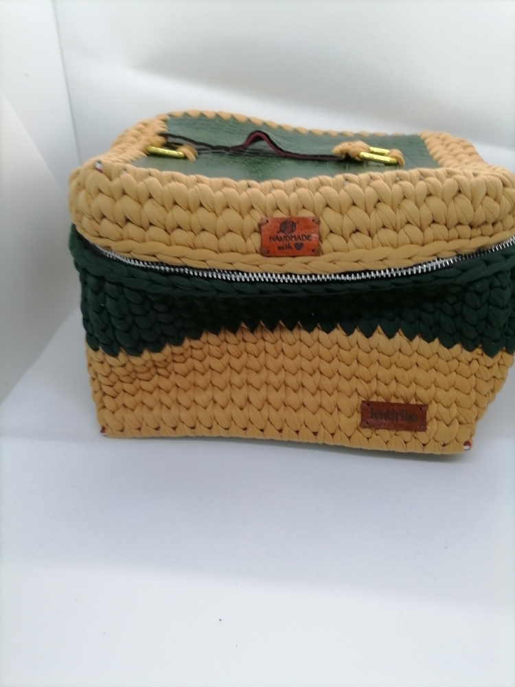sac coiffeuse ou trousse toilette
