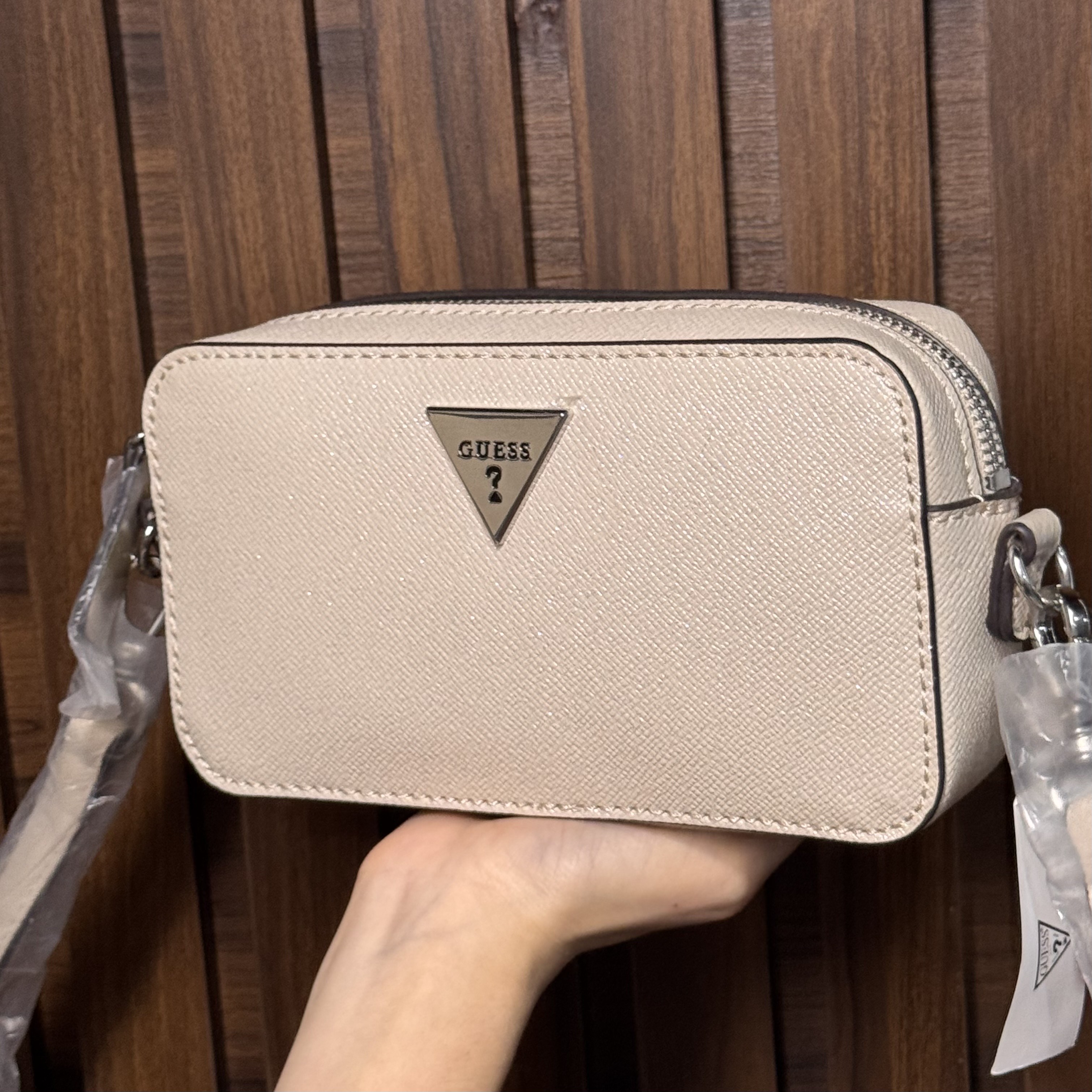 Paquete Bolsas y Carteras Guess