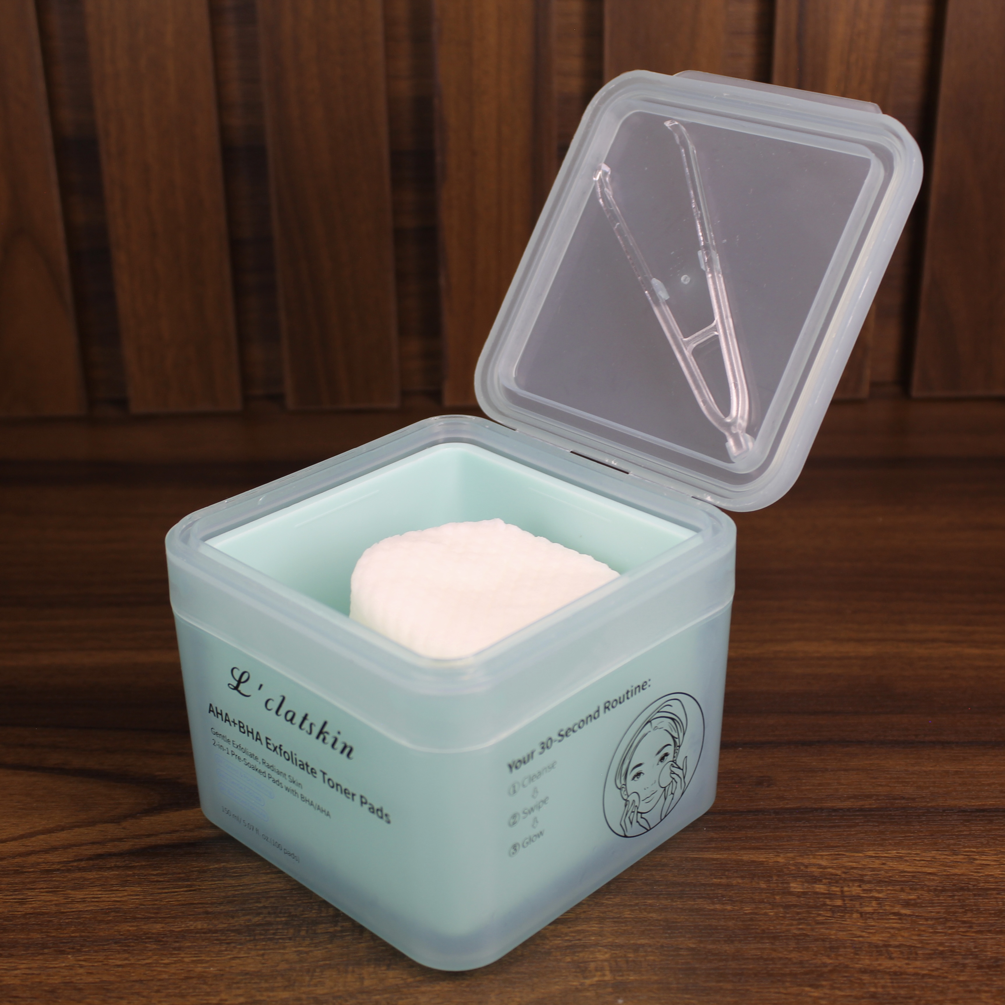 L’clatskin AHA + BHA Exfoliate Toner Pads