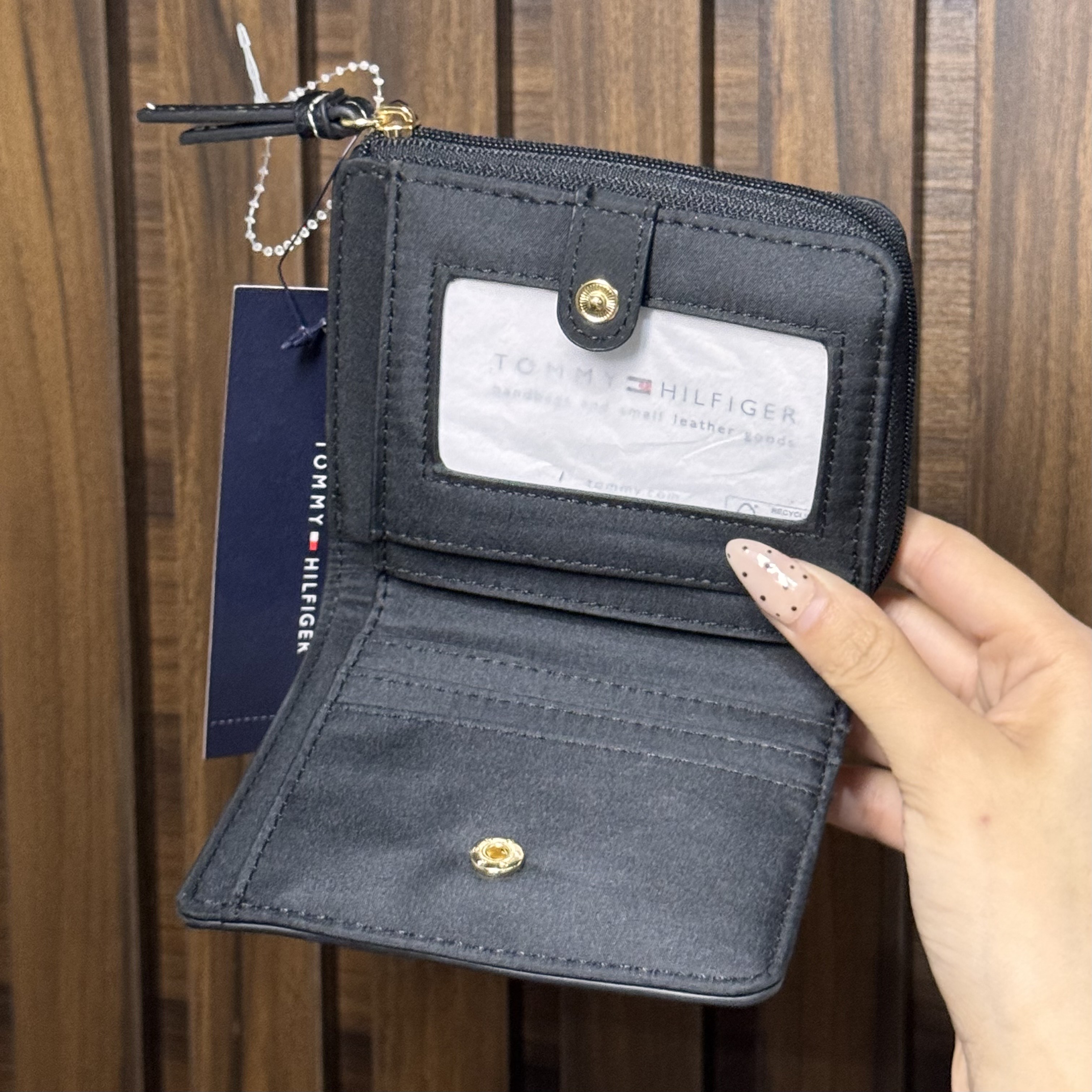 Paquete Bolsas y Carteras Tommy 