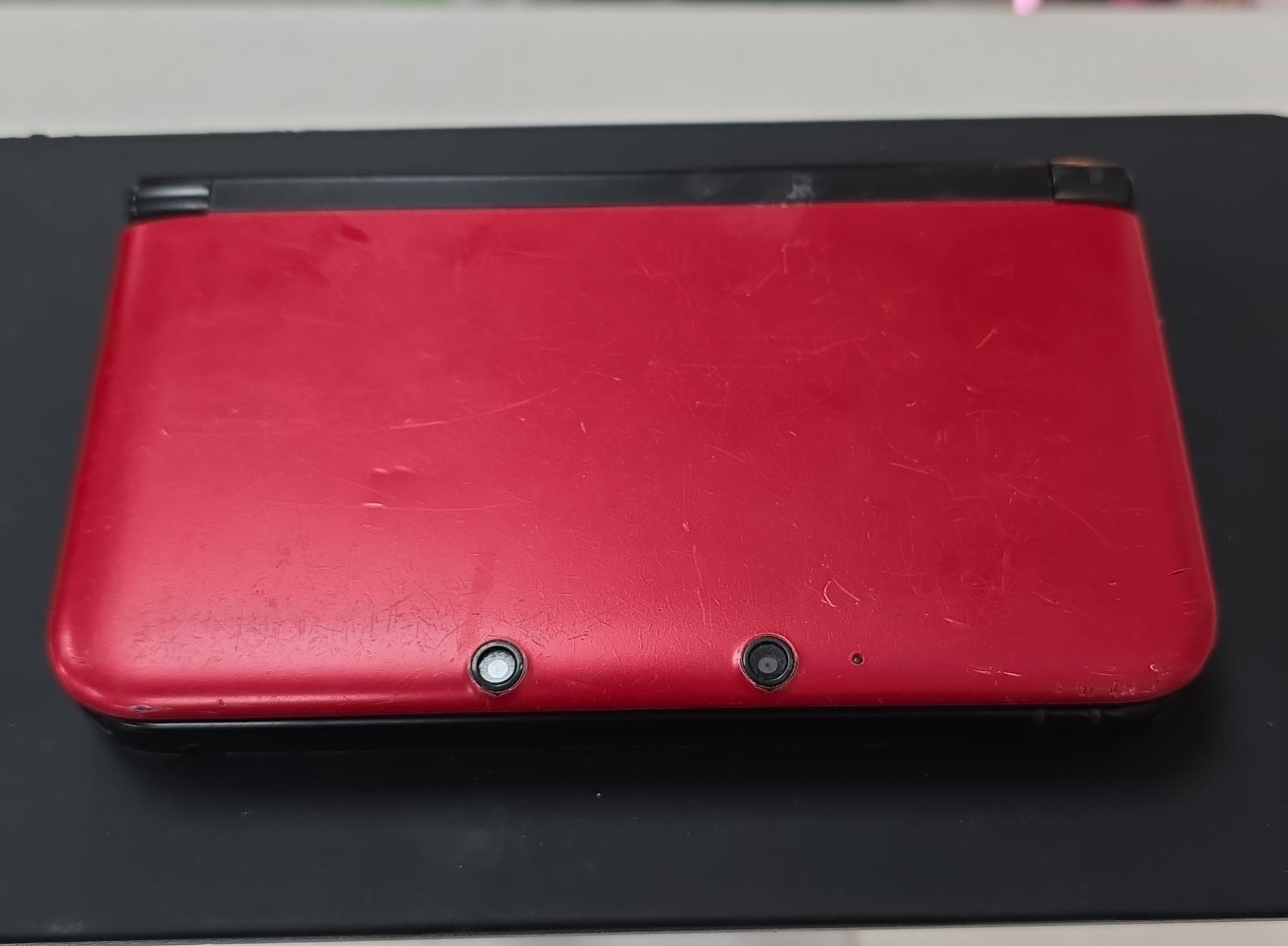 Nintendo 3DS XL Console