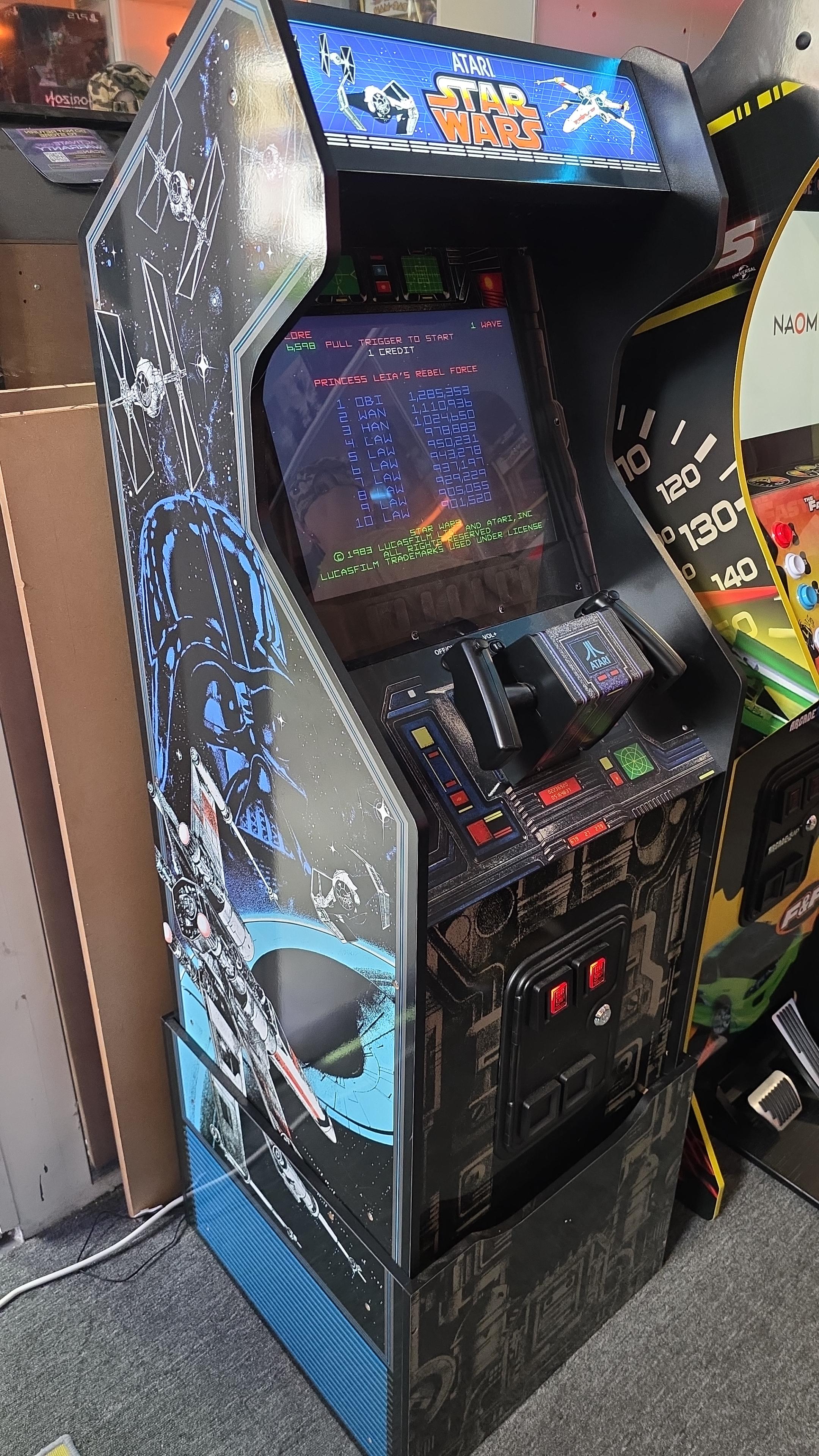 Atari Star Wars Arcade Machine
