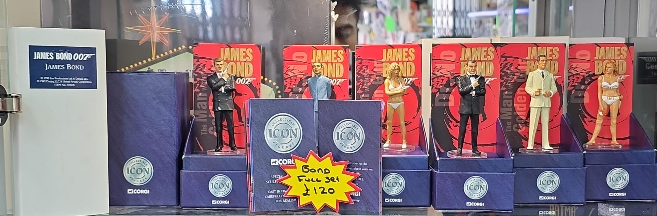 James Bond 007 Action Figure Set