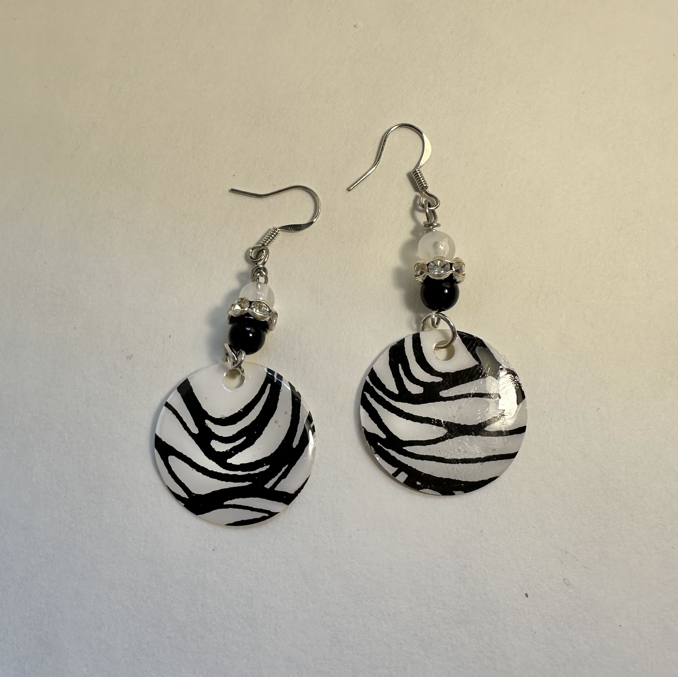 fluid black and white Print Dangle Earrings