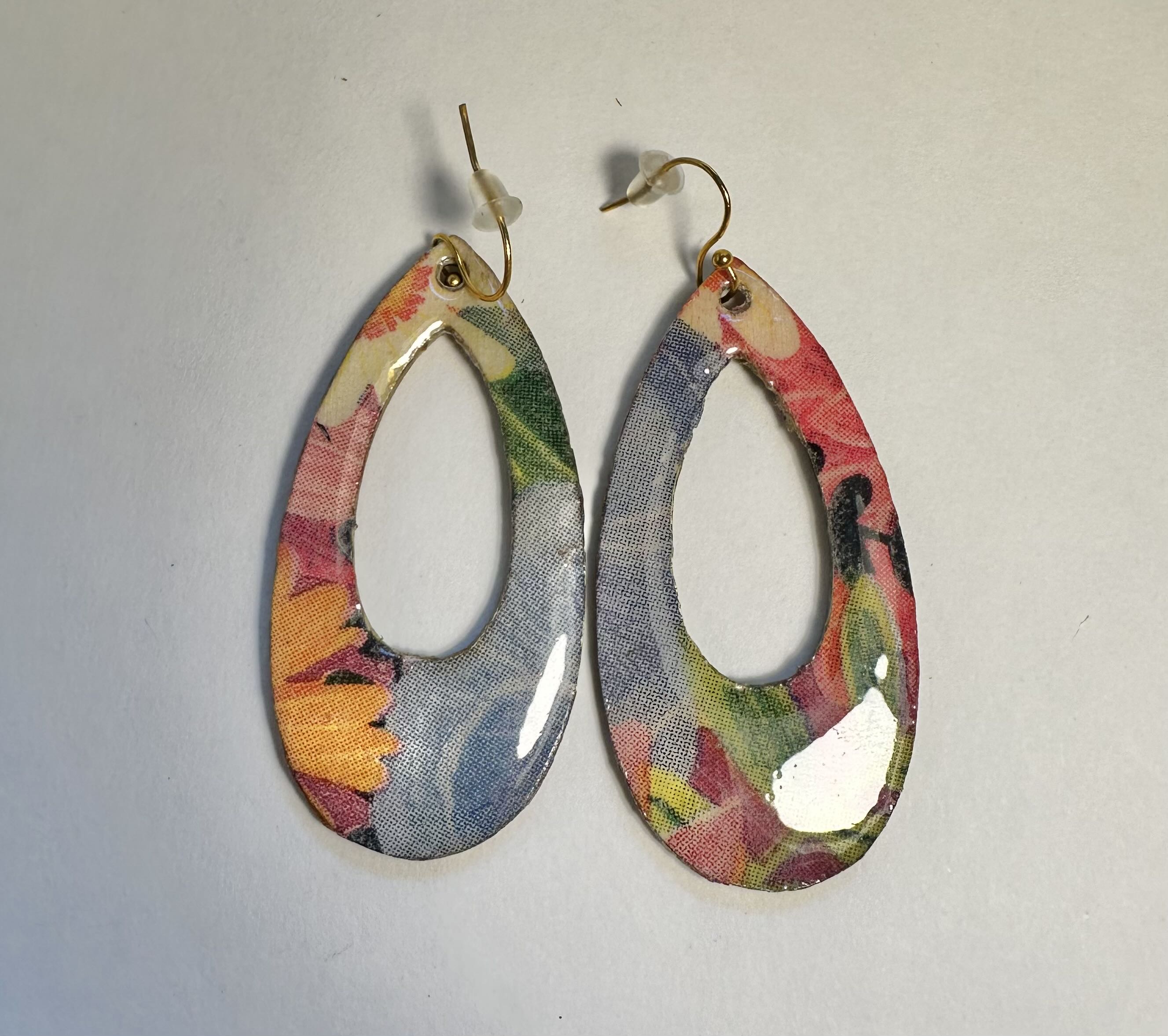 Floral Pattern Drop Earrings