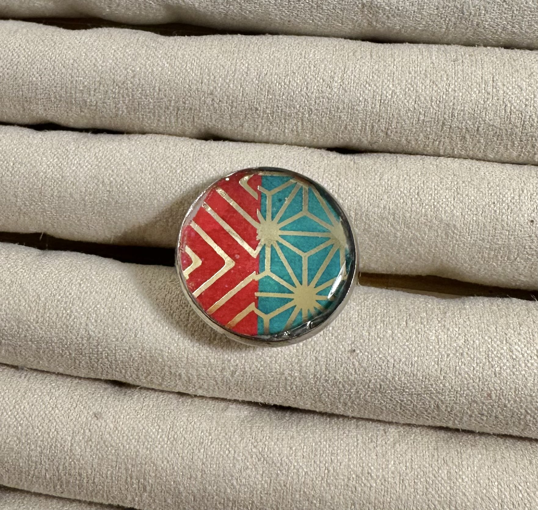 Geometric Pattern Statement Ring