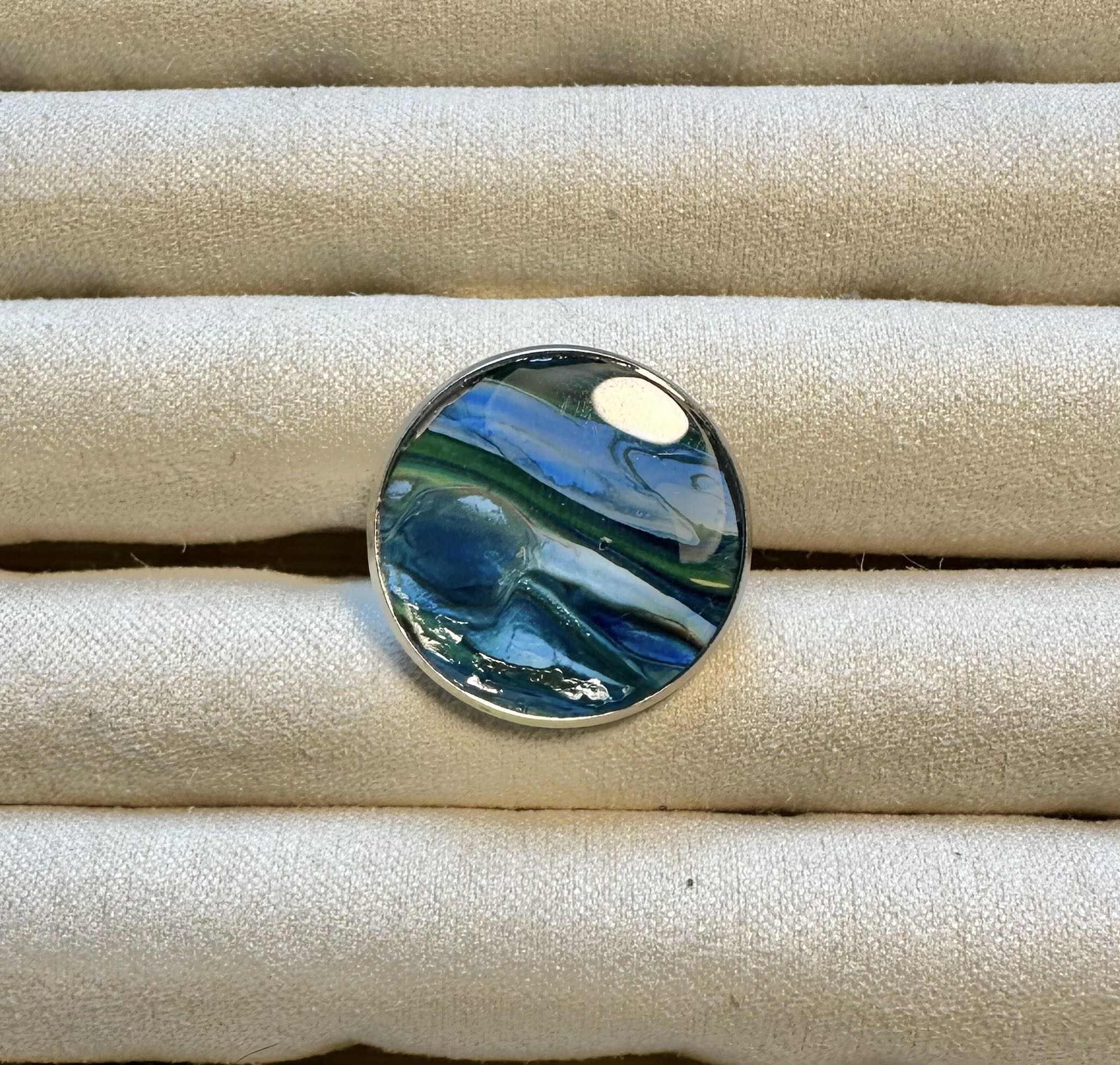 Round Abalone Ring