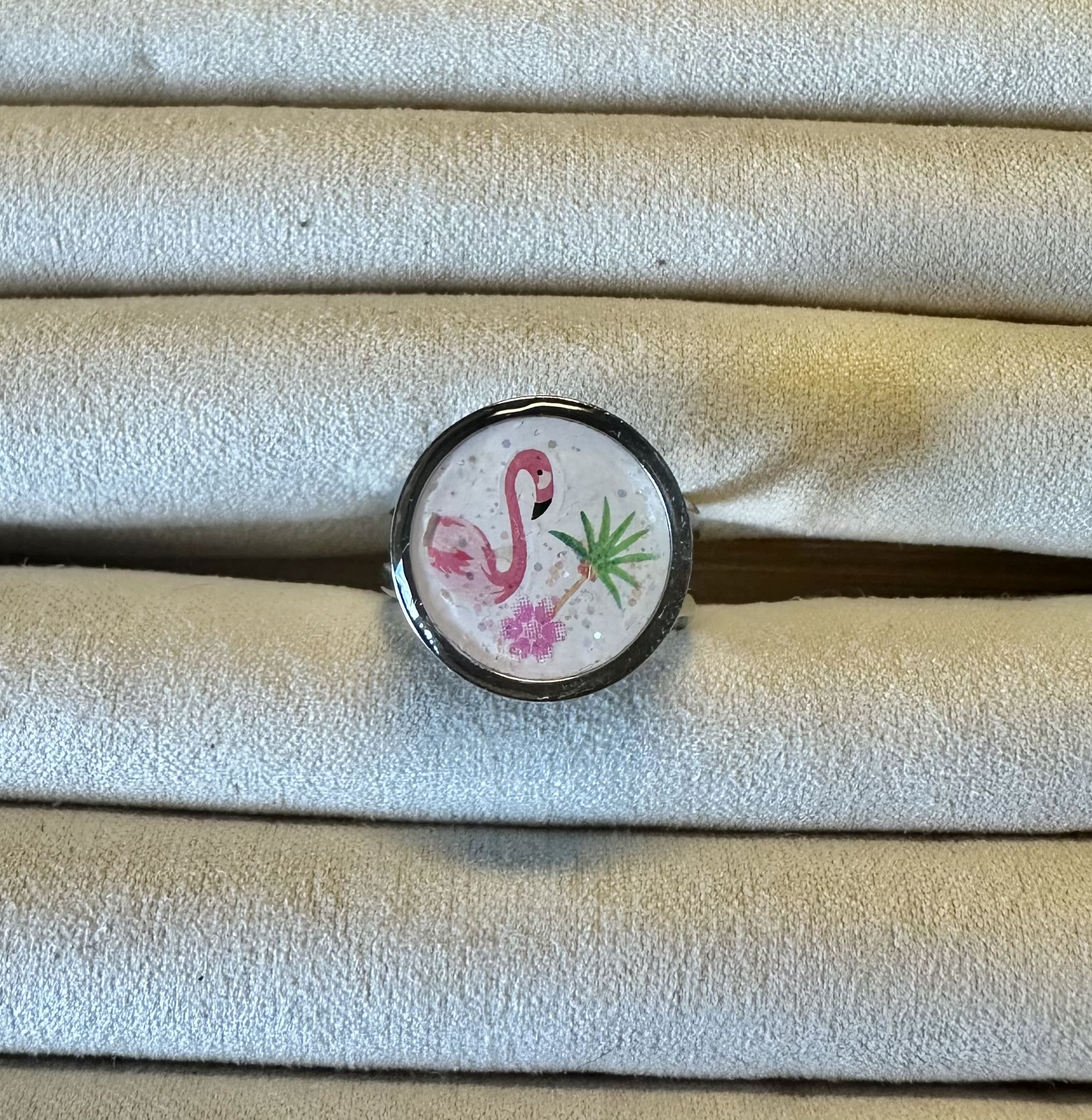 Flamingo Decorative Ring