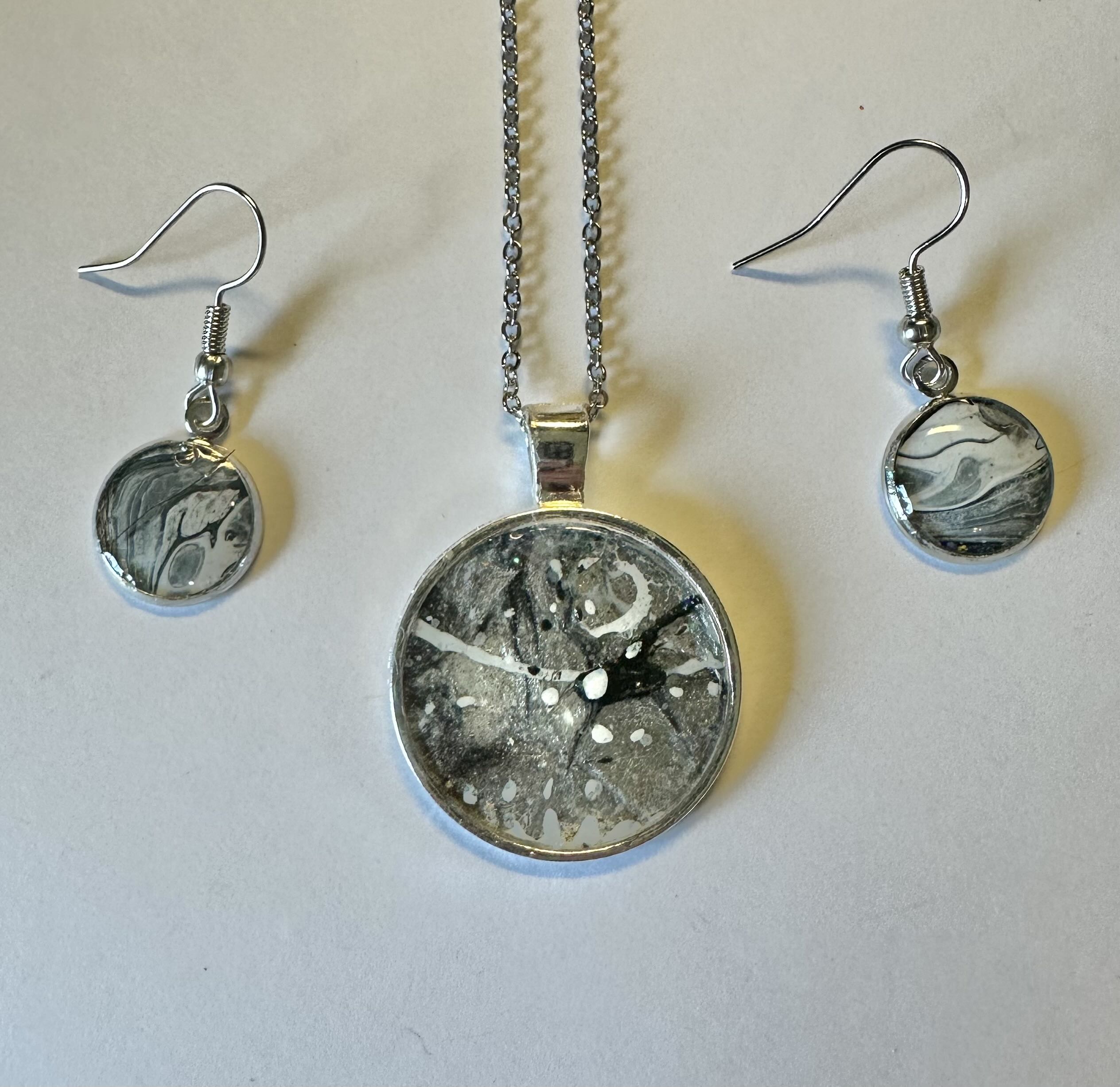 Handmade Abstract Jewelry Set