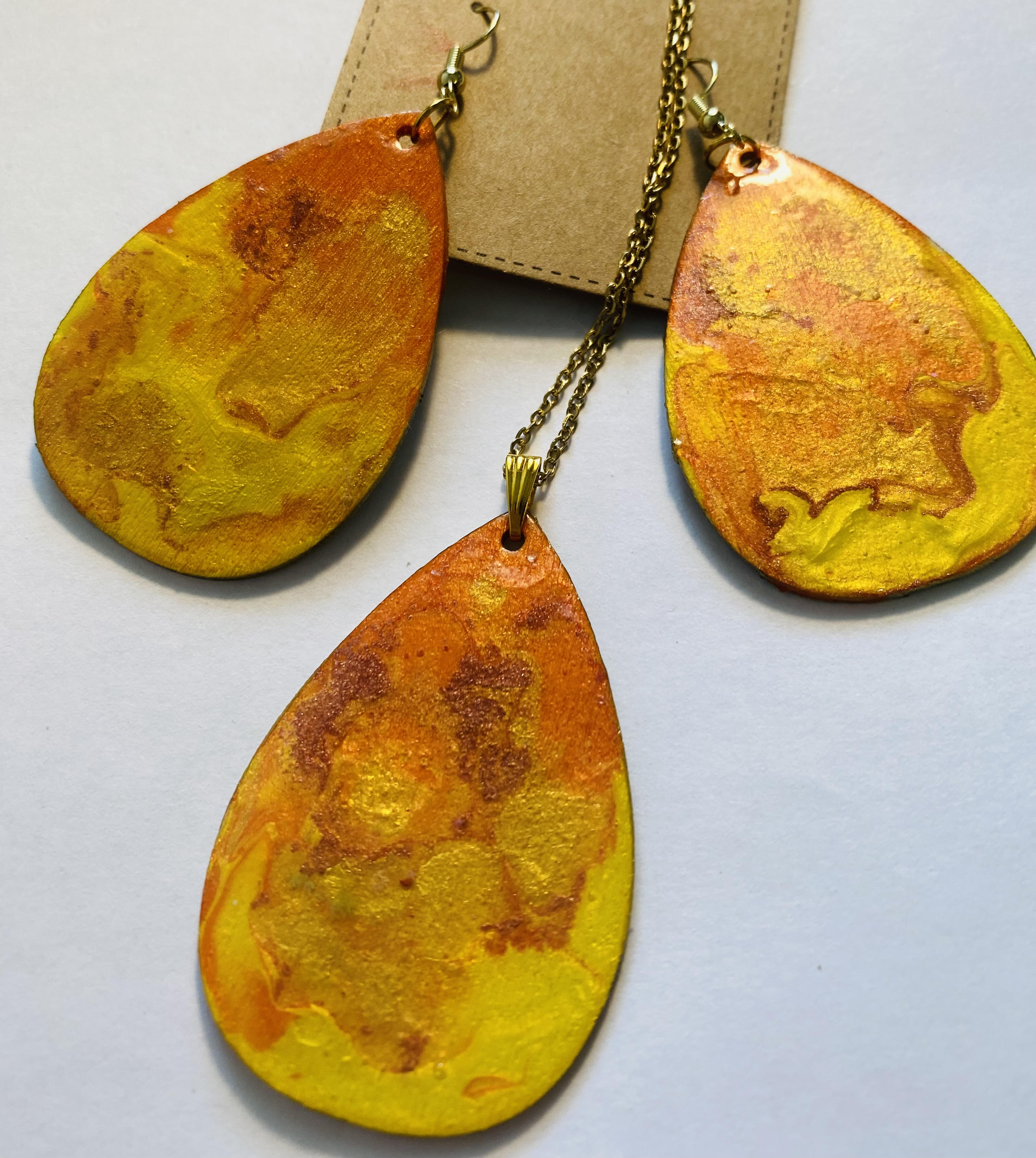 Hand-Painted Yellow and Orange Jewelry Set