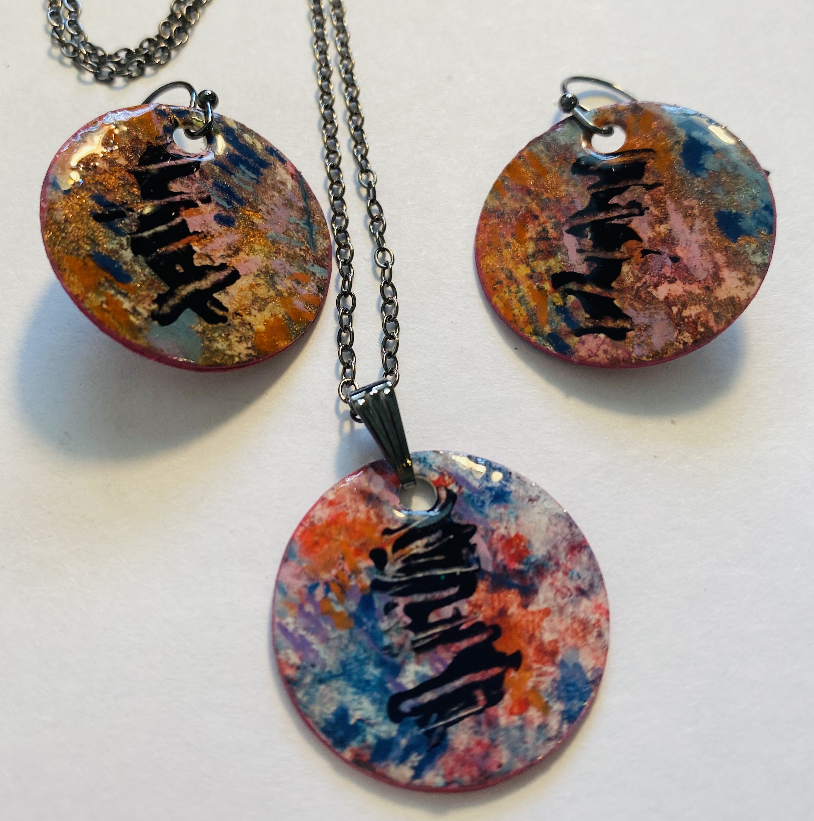 Handmade Abstract Pendant Jewelry Set
