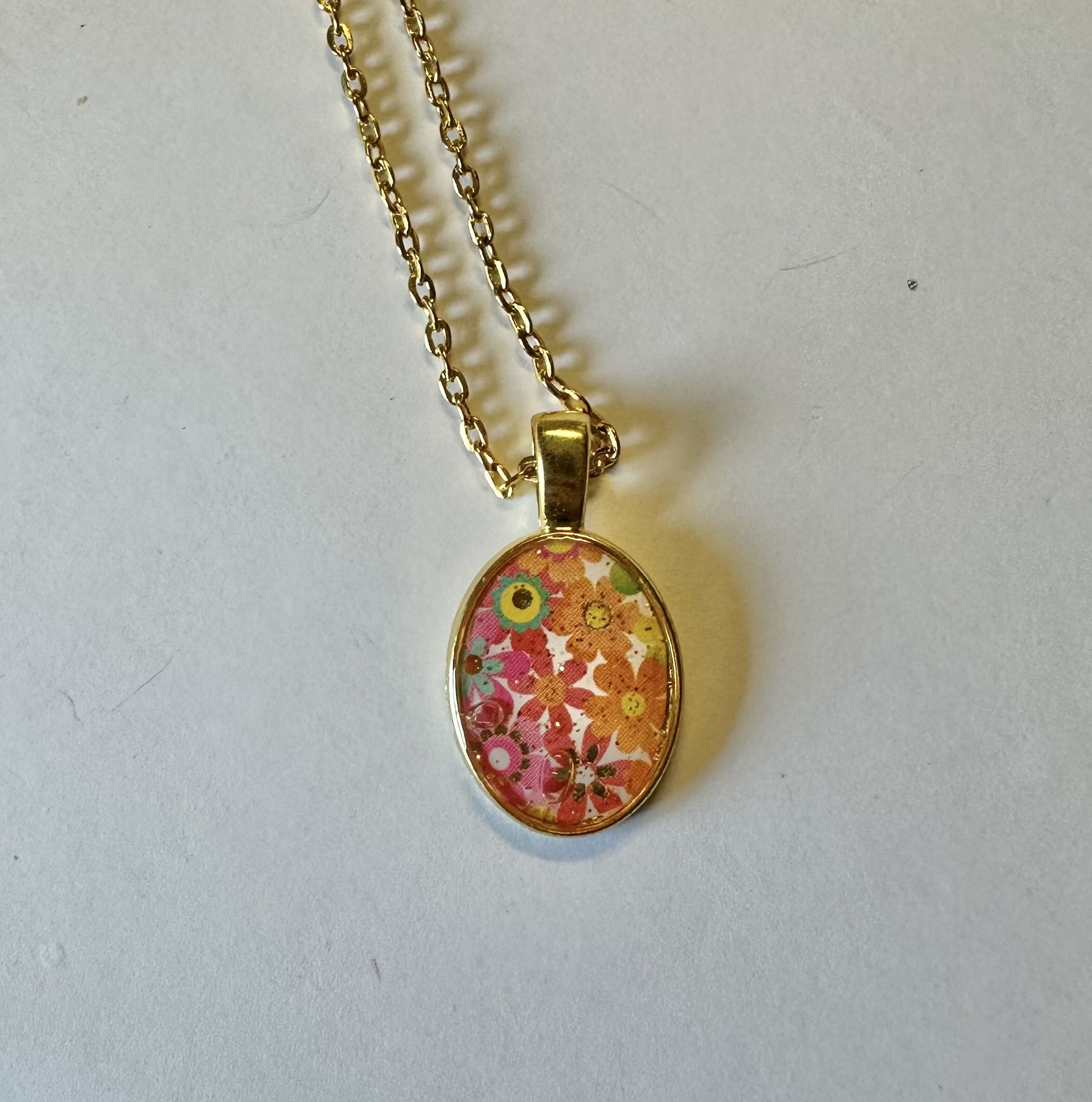 Floral Resin Pendant Necklace