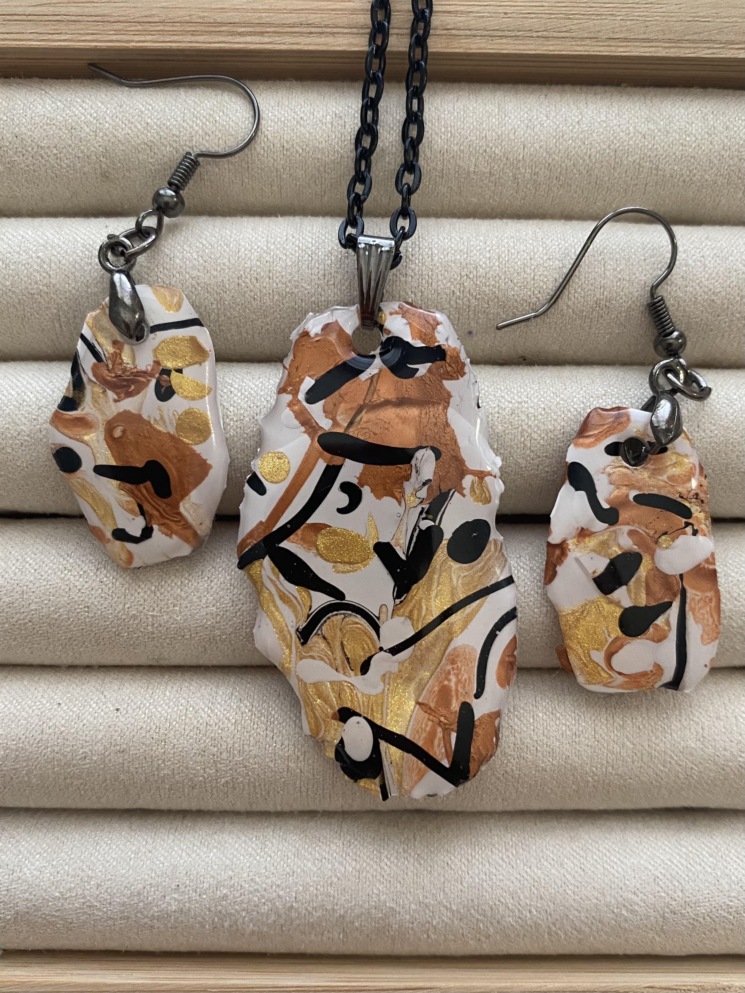 Handmade Abstract Jewelry Set
