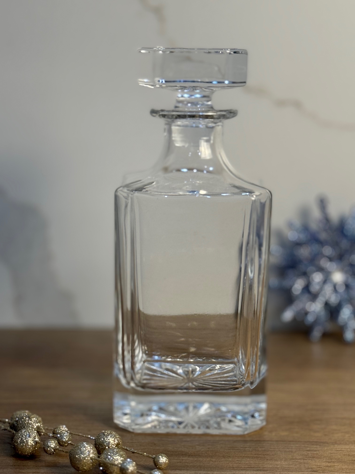 Classic Glass Whiskey Decanter Set (4)